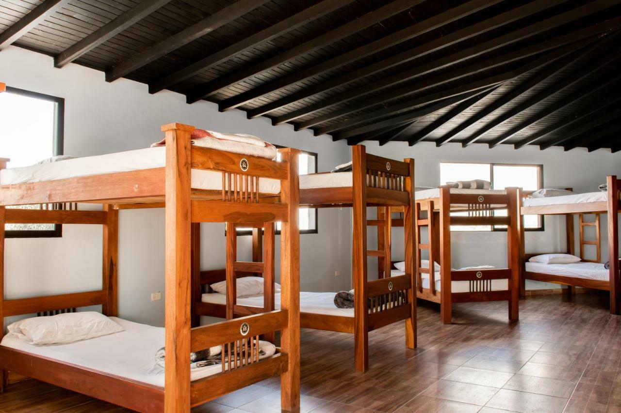 Happy Buddha Hostel & Lodge Guatapé Zewnętrze zdjęcie