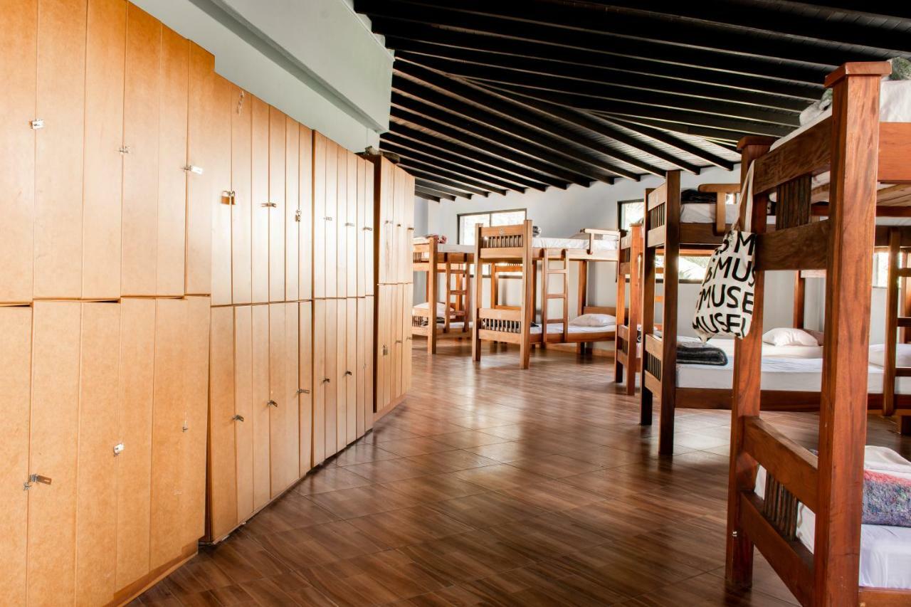 Happy Buddha Hostel & Lodge Guatapé Zewnętrze zdjęcie